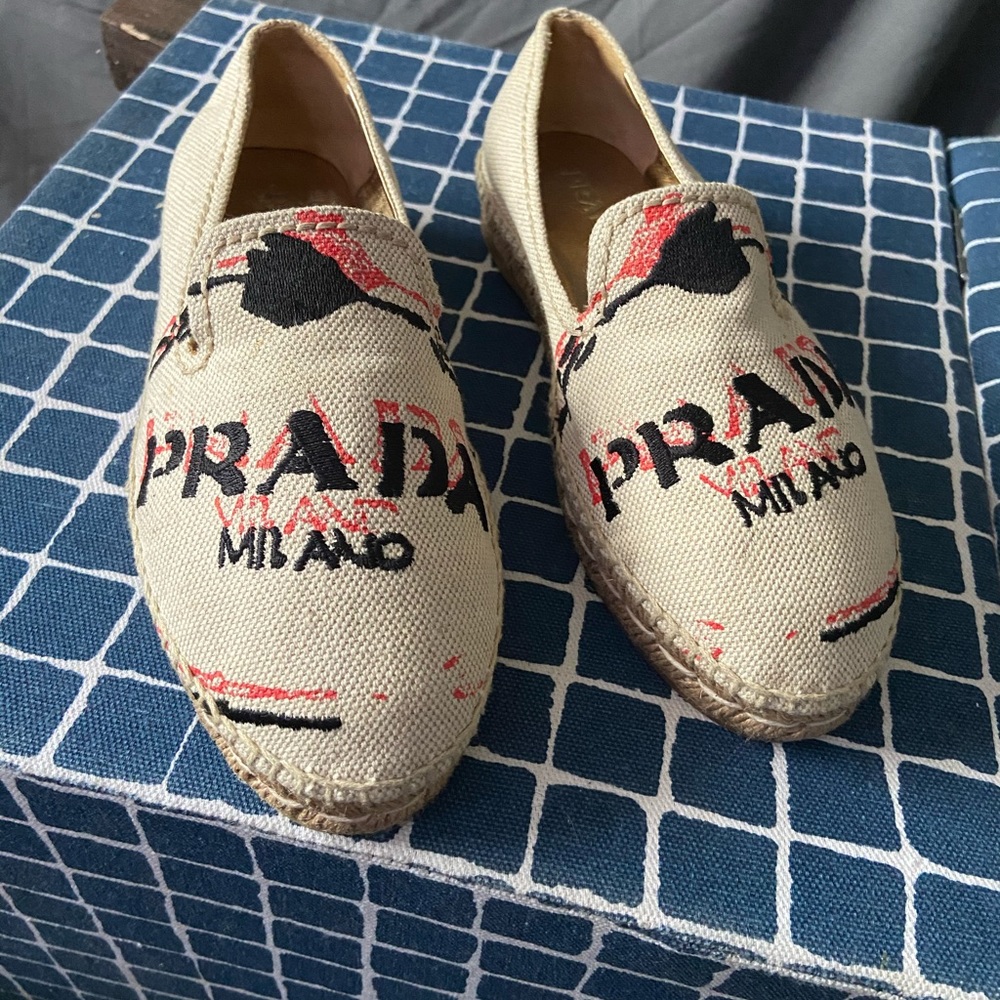 Prada espadrilles made in Spain size 6.5 - Picture 2 of 5